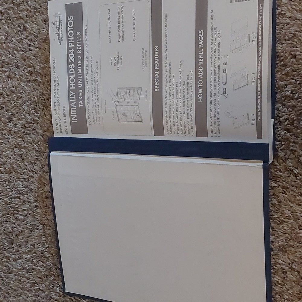 X-pando Pioneer photo album - NWOT